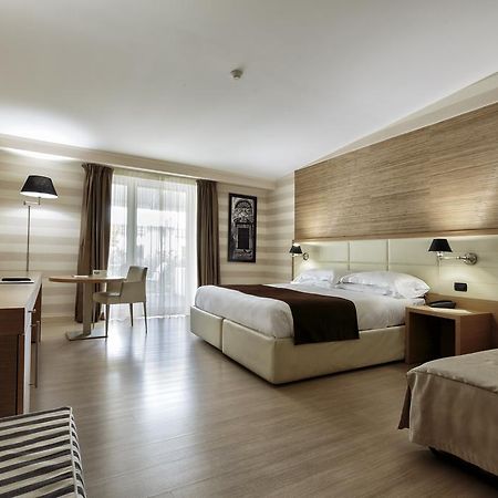Hotel Pineta Wellness & Spa Ruvo di Puglia Exteriör bild
